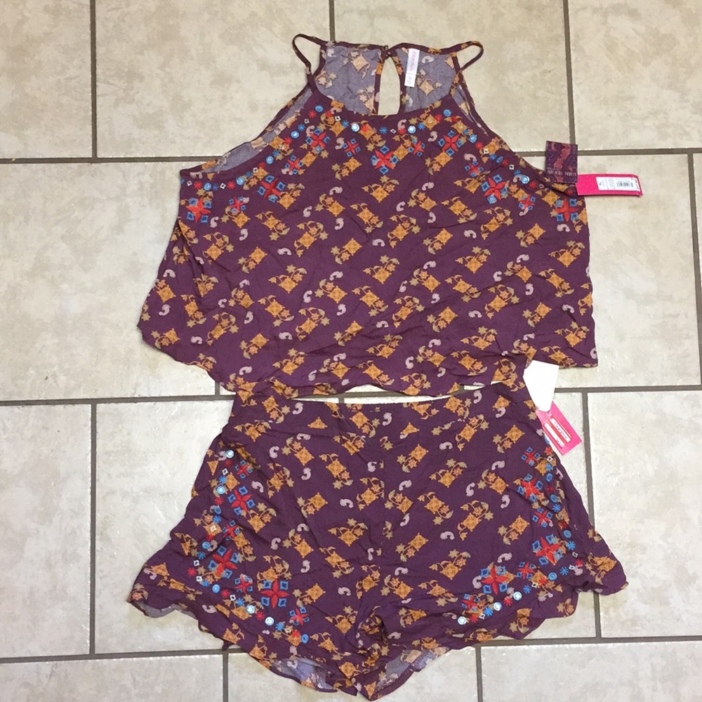NWT Xhilaration crop top and short shorts